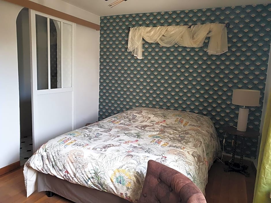 LA MAISON DE NACRE