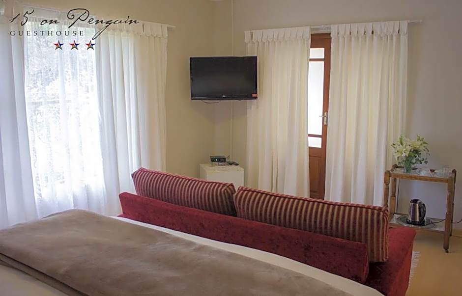 15 On Penguin Guest House