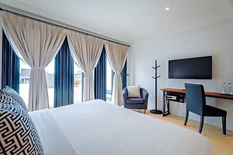 Grand Deluxe With Terrace