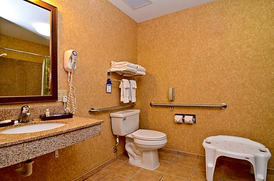 Best Western Plus Kelly Inn And Suites