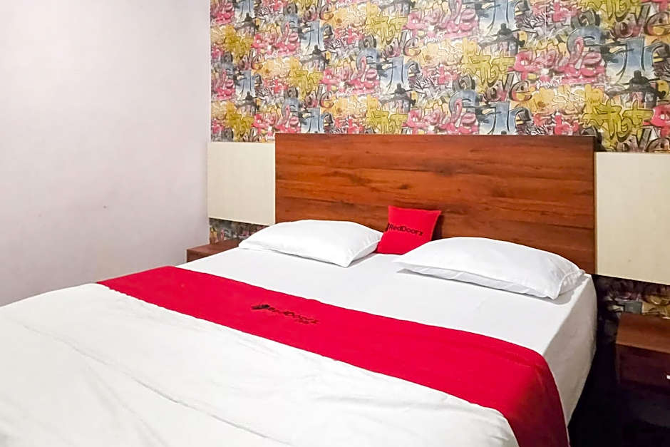 RedDoorz @ Pantai Panjang Bengkulu 2