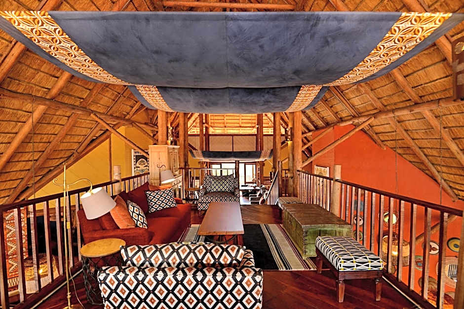 Victoria Falls Safari Lodge
