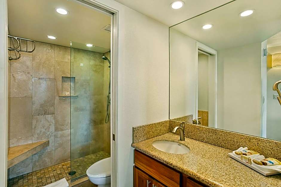 Aston At The Maui Banyan