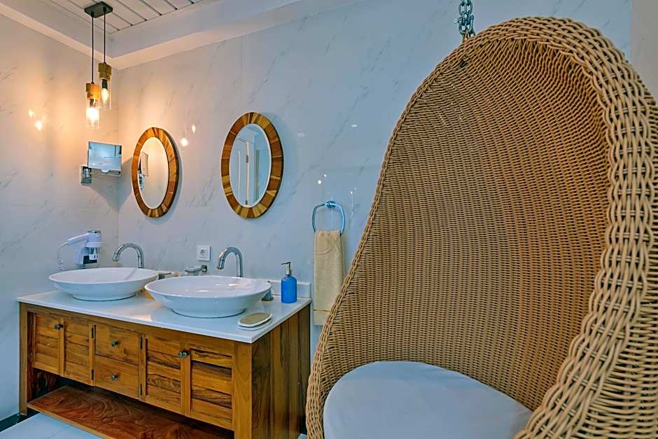 Meis Exclusive Hotel