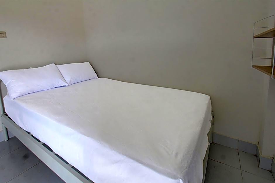 OYO Life 92769 Janigo Kos