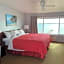 Beachfront Inn