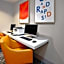 Holiday Inn Express Hotel & Suites Grand Rapids-North By IHG