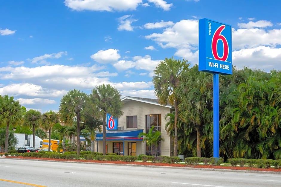 Motel 6-Fort Lauderdale, FL