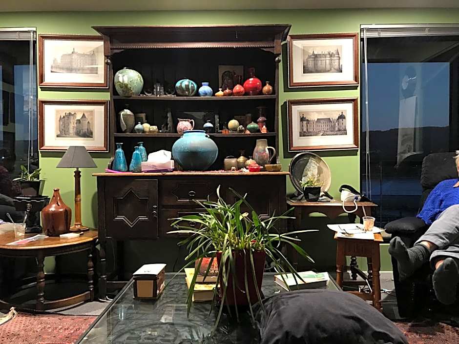 Bob Brown Room Art House