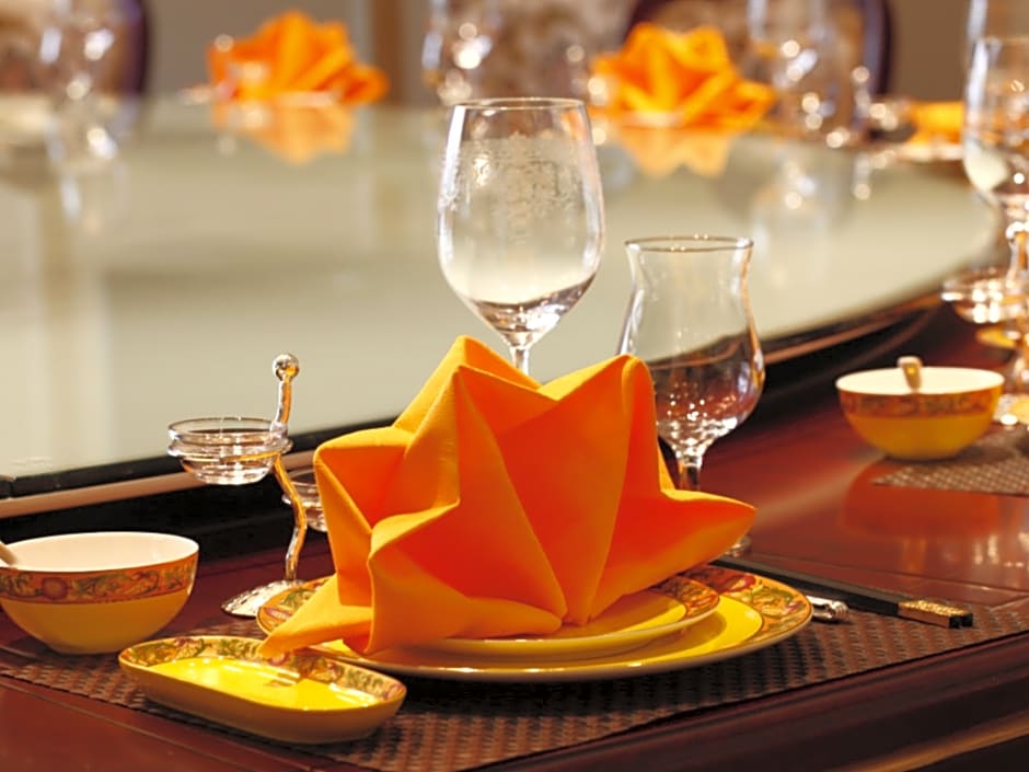 Howard Johnson Sunshine Plaza Ningbo