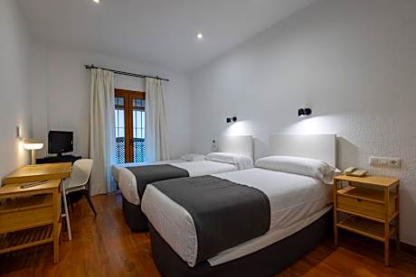 Double or Twin Room with Extra Bed