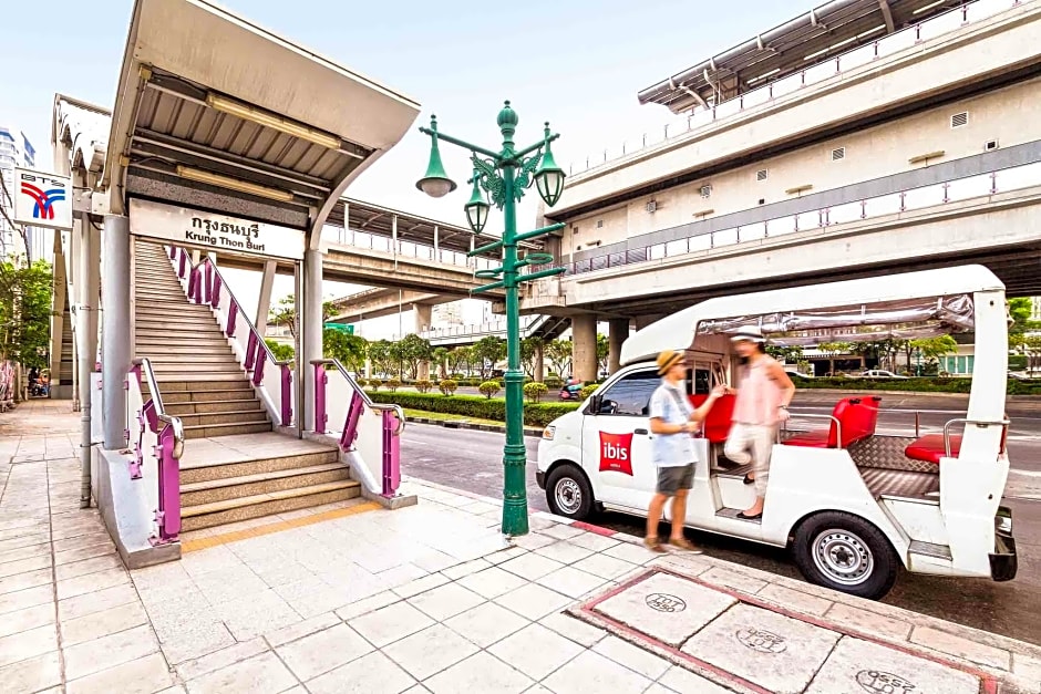 Ibis Bangkok Riverside