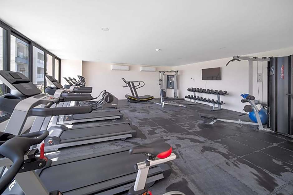 BALTIA Luxurious One Bedroom Ap