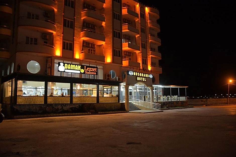 NUS GRAND HOTEL