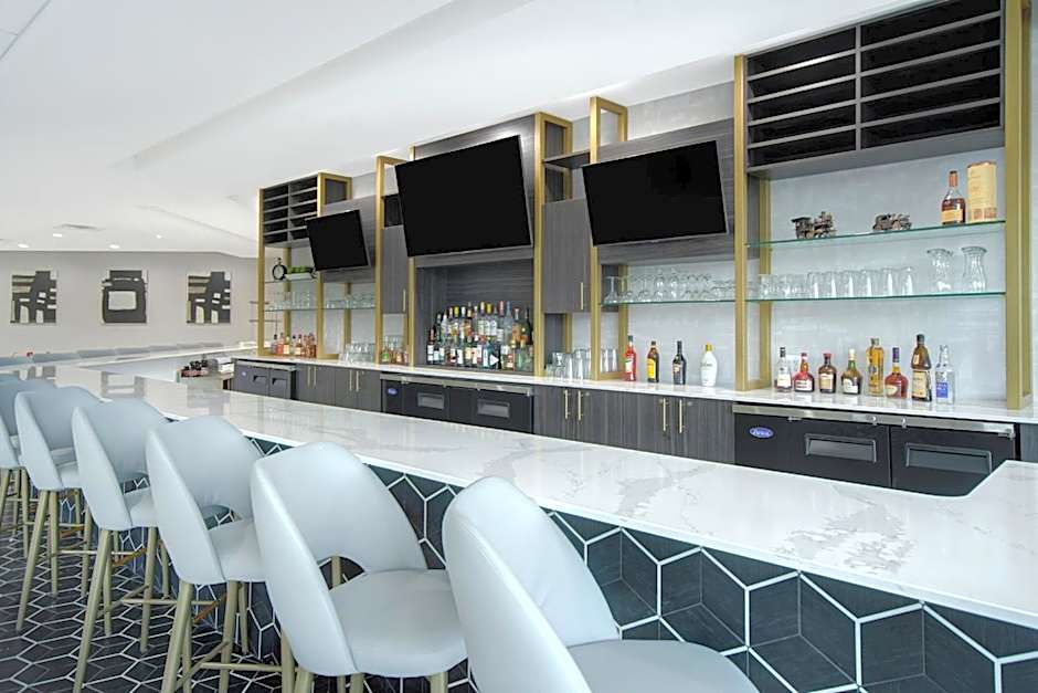 Crowne Plaza Auburn Hills By IHG