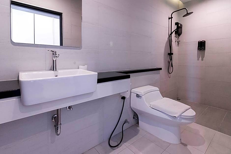The Singha Hotel - Korat