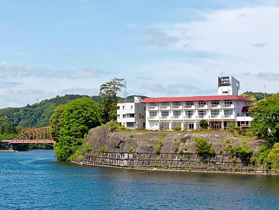 Kameyama Onsen Hotel