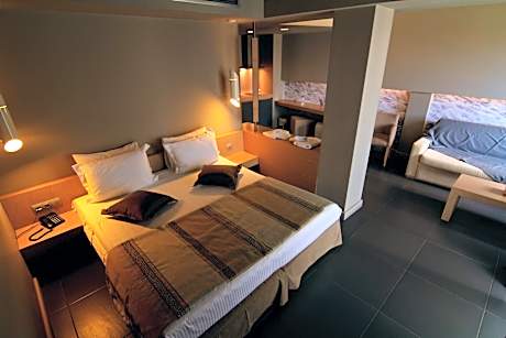 Deluxe Double Room with Sea View