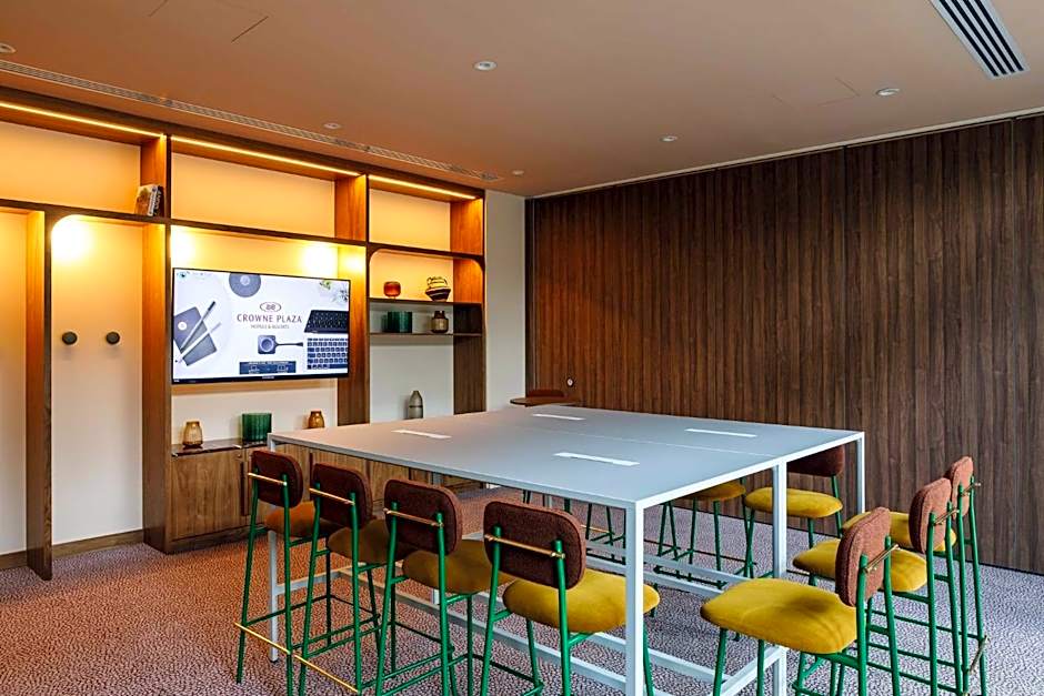 Crowne Plaza Lyon  Cite Internationale By IHG