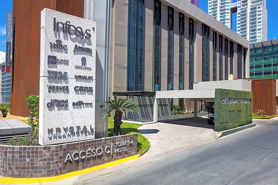 Krystal Urban Monterrey San Jeronimo
