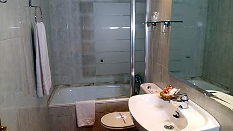 Double Room with View