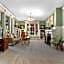 DeBary Inn