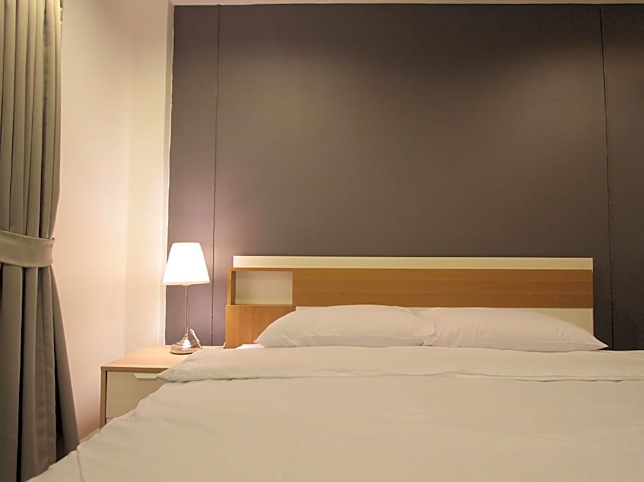 Napaville Huai Khwang Hostel