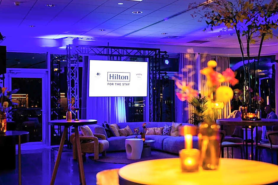 DoubleTree by Hilton Rotterdam Centre