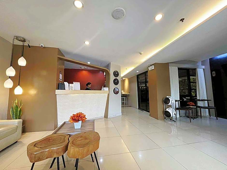 Travelbee Business Inn