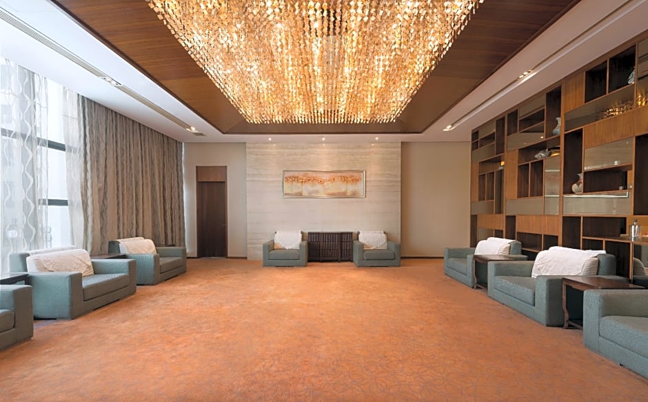 Holiday Inn Taicang City Centre By IHG