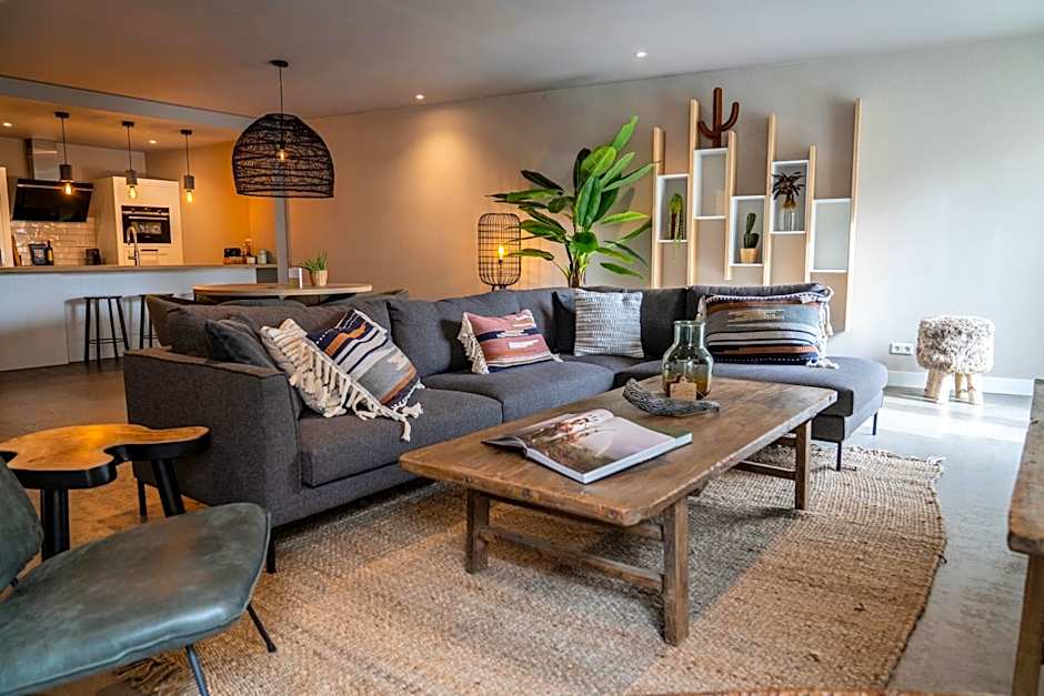 Just Texel Suites & Apartments