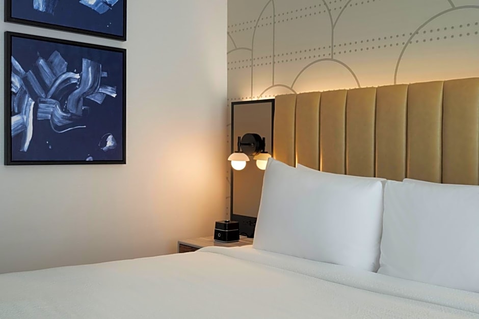 Courtyard by Marriott New York Manhattan/Soho