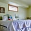 Sea Treasures Inn