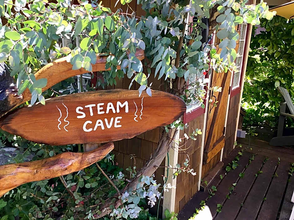 The Tuwanek Hotel and Spa