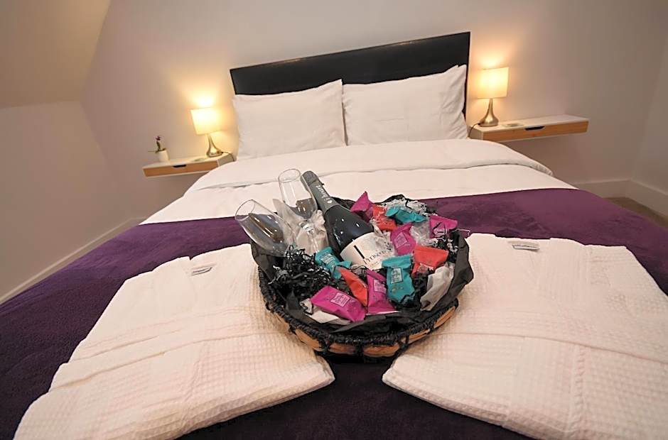 Apple Tree Place B&B