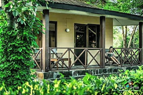 Tan-Swiss Lodge