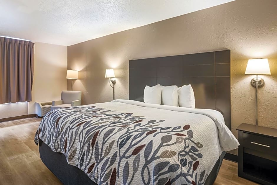 Red Roof Inn Savannah – Southside/Midtown