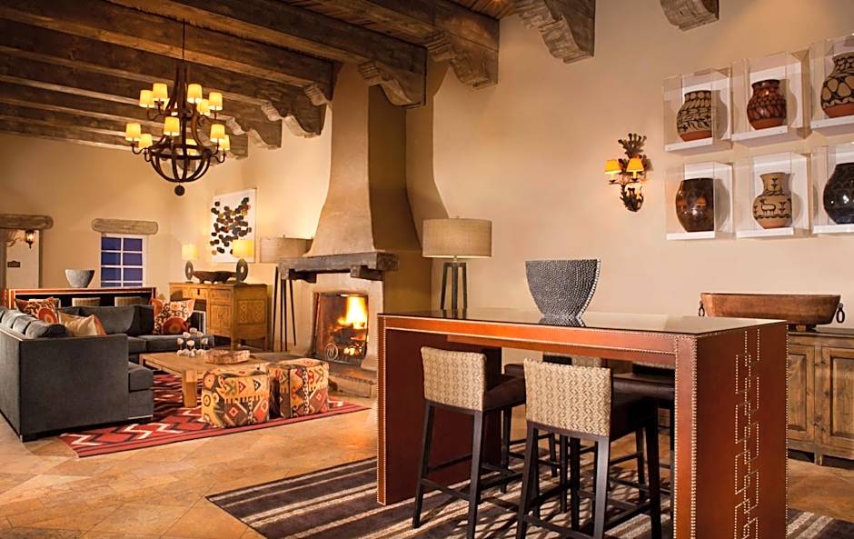 Hilton Santa Fe Historic Plaza