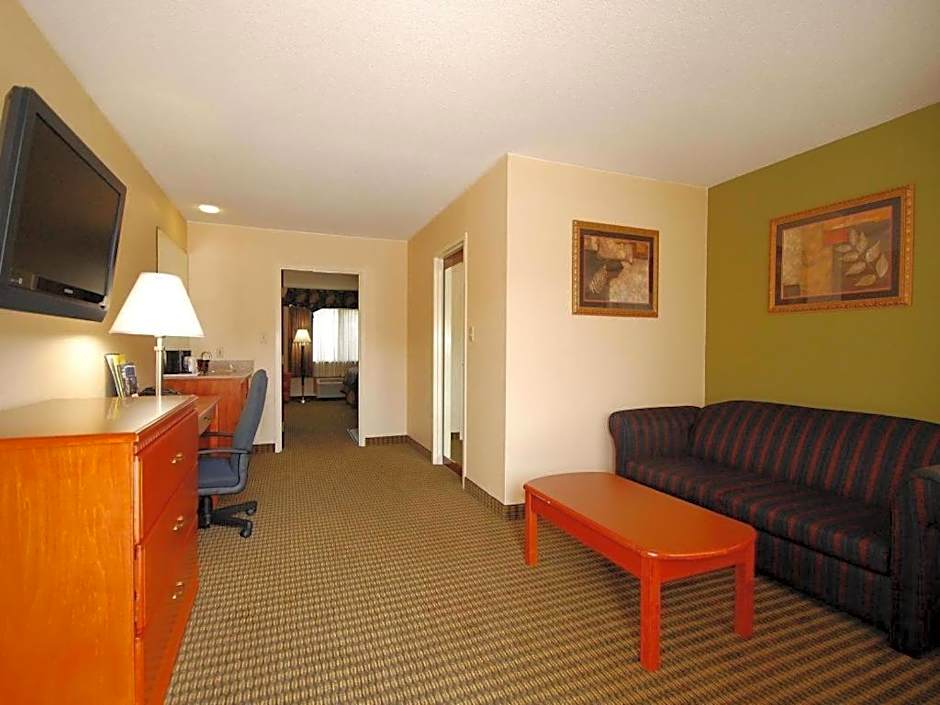 Best Western Celebration Inn & Suites