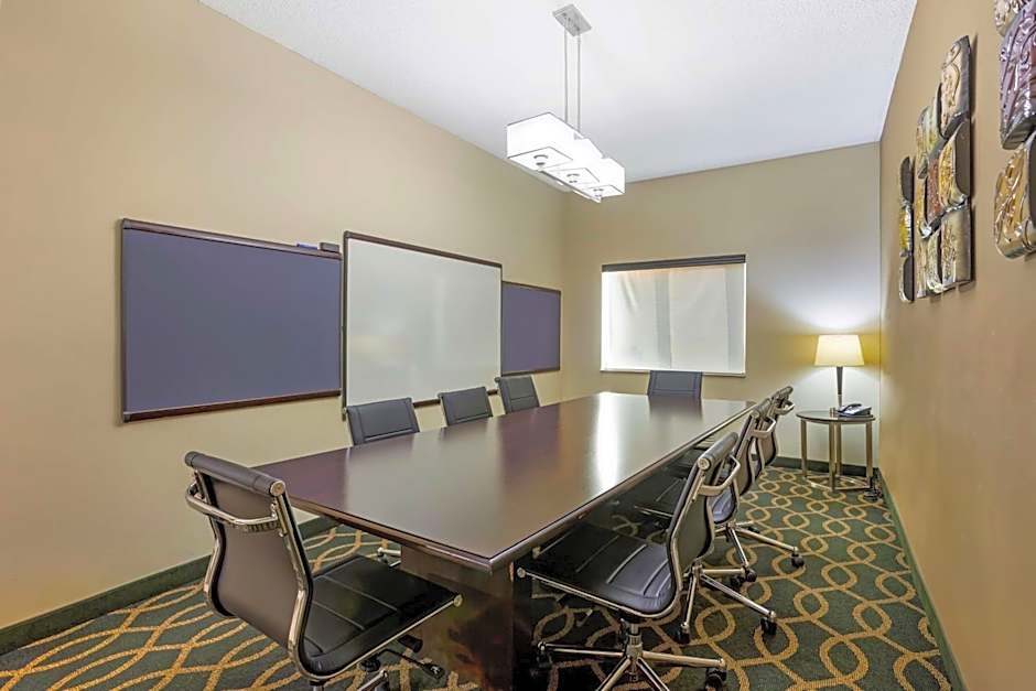 Best Western Plus Searcy Inn