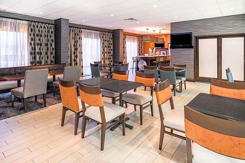 Hampton Inn By Hilton Dover