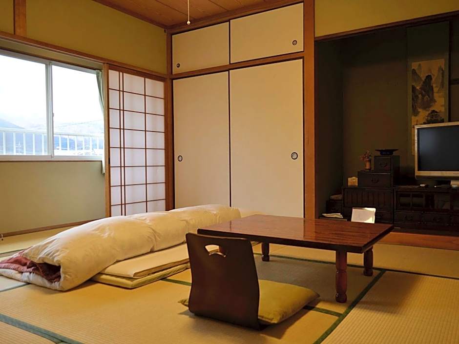Yufuin Tsurunoyu Hotel