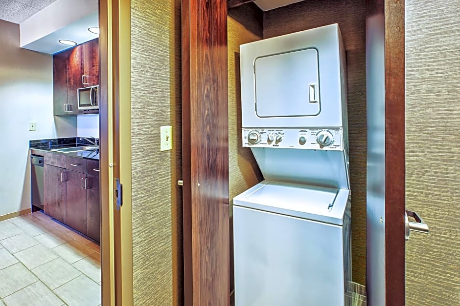 Holiday Inn Express Hotel and Suites Dayton South I 675 By IHG