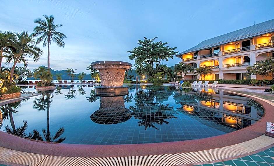 Phi Phi Island Cabana Hotel