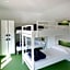 Sant Jordi Hostels Rock Palace