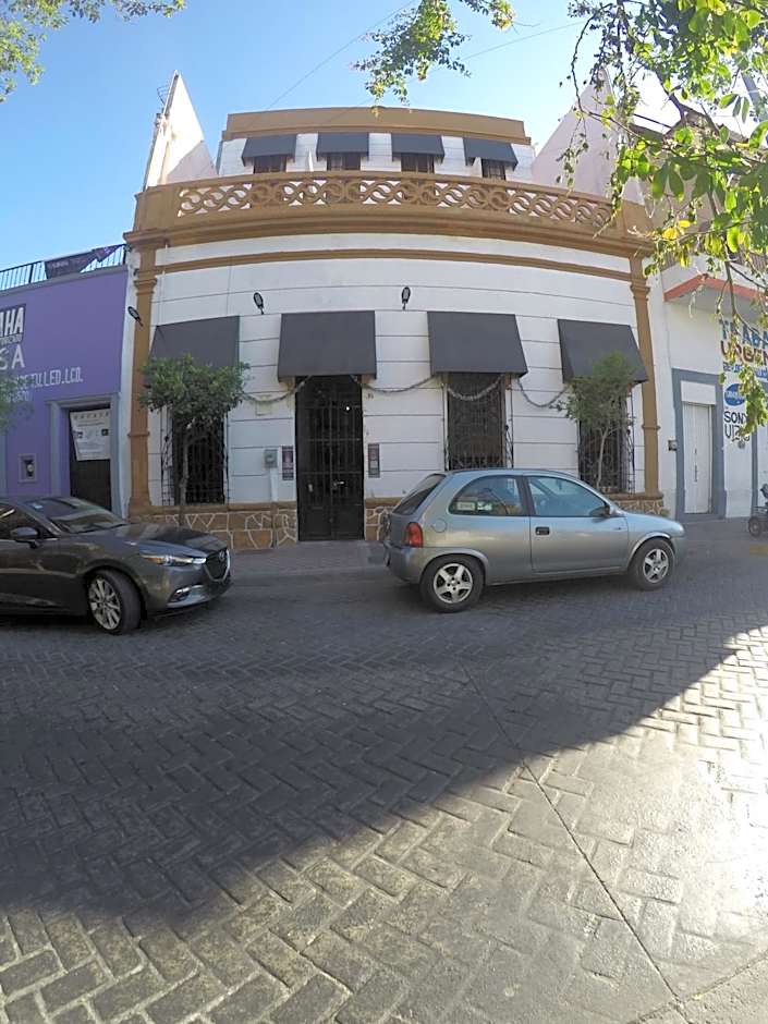 Hospedaje La Mexicana