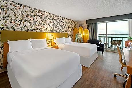Queen Room with Two Queen Beds with Bay View
