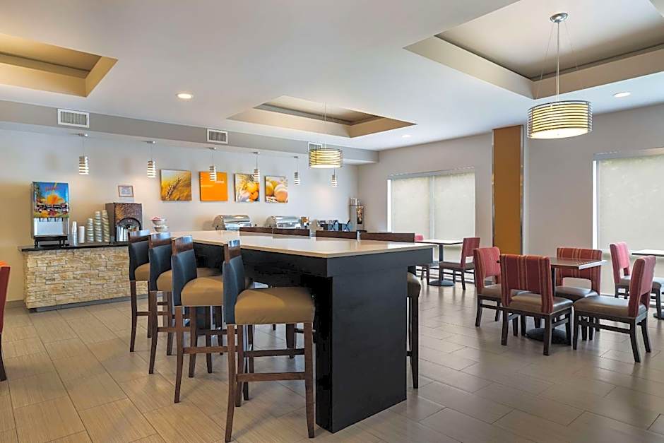 Comfort Suites Denham Springs