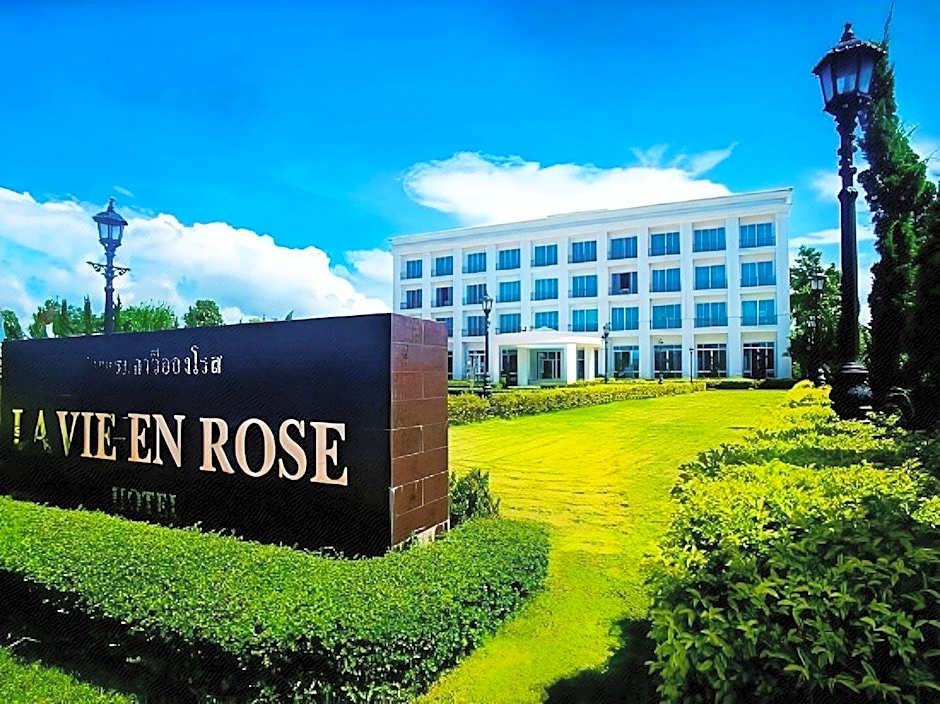La Vie En Rose Hotel