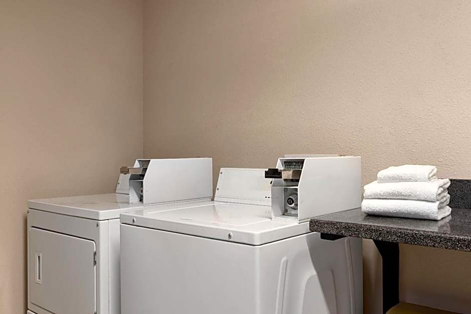 Baymont by Wyndham Monroe